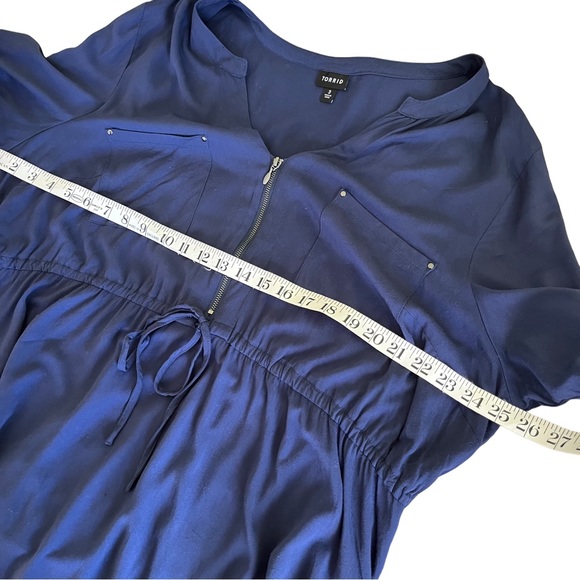 Torrid Womens Navy Blue Long Sleeved Blouse Tunic Zip and waist Detail sz 3 - Picture 9 of 11